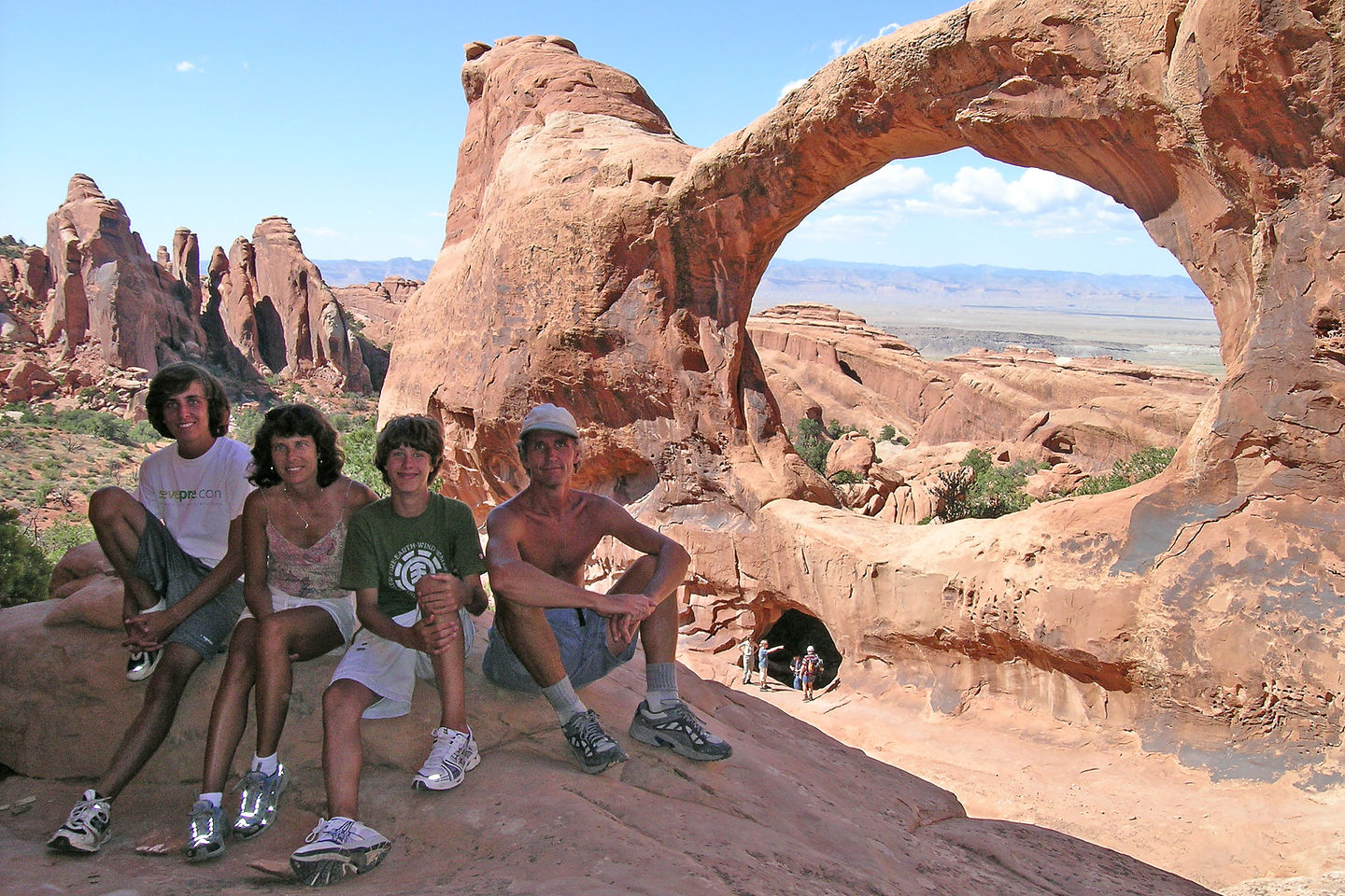 Family portrait at Double O Arch