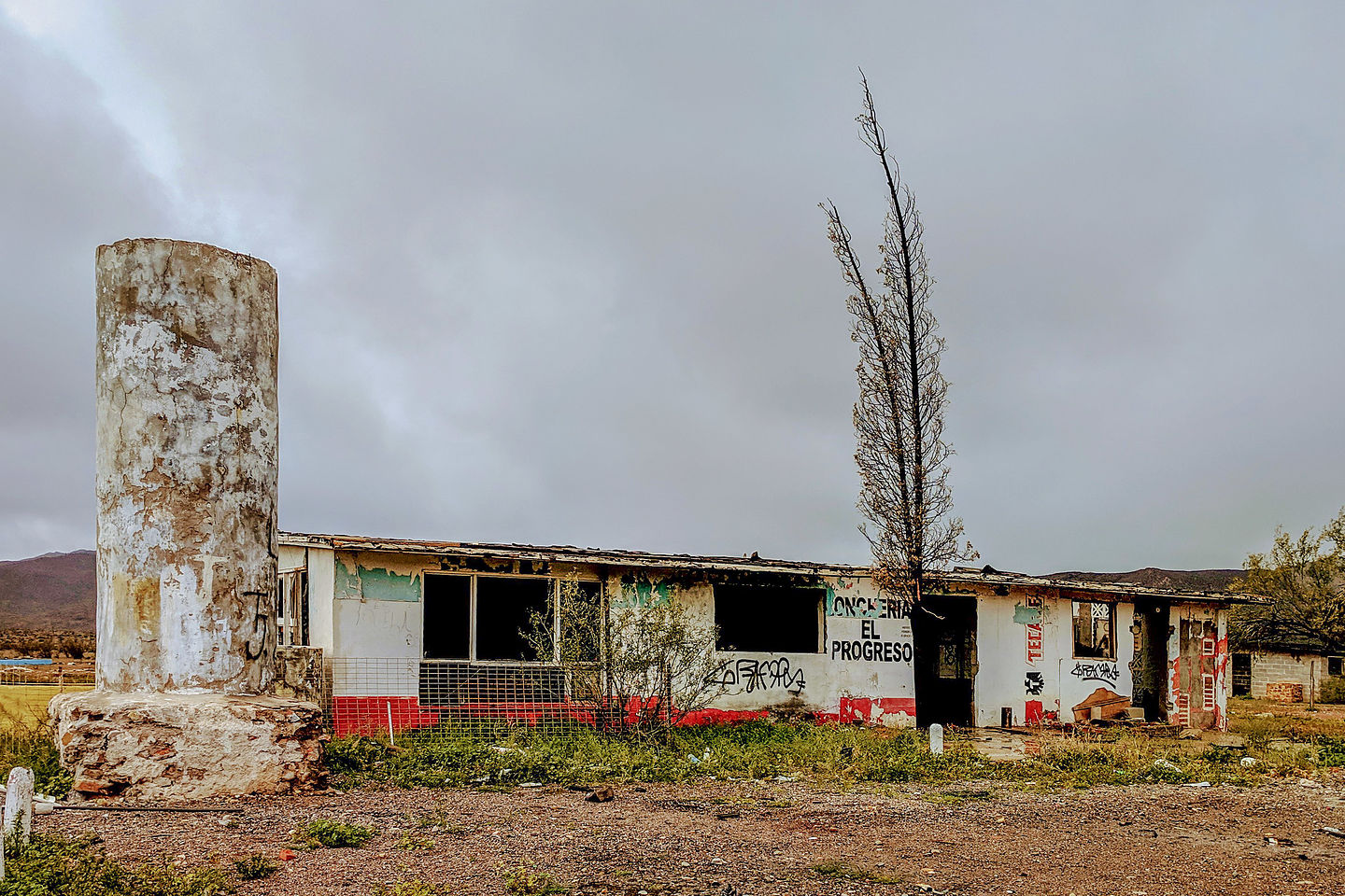 Typical structure along Mexico 1