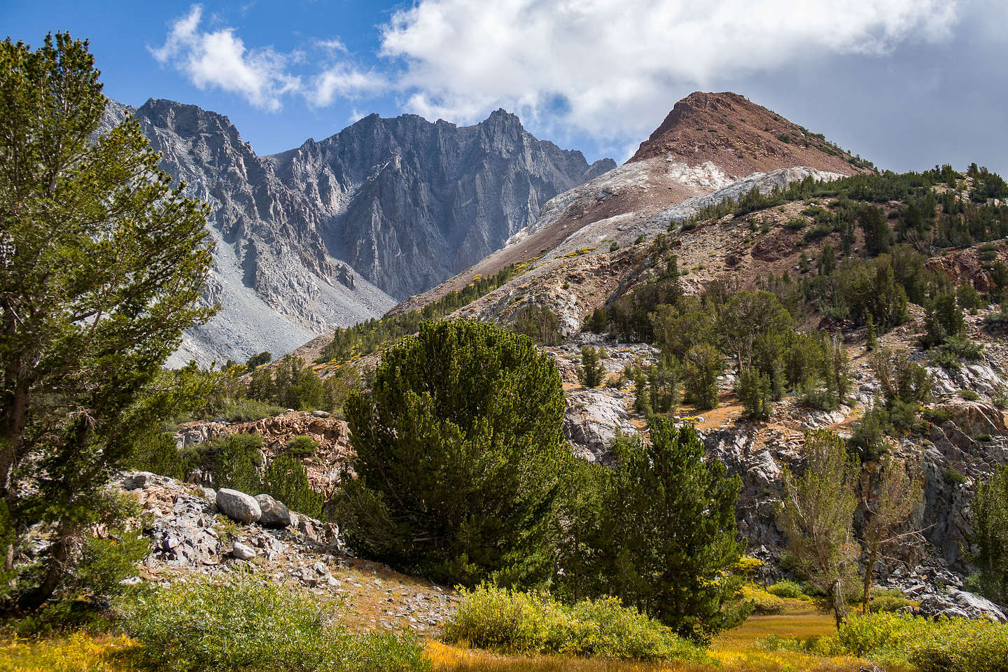 Along the South Lake to Long Lake to Chocolate Lakes Trail