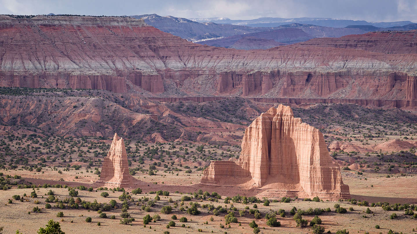 Cathedral valley outlet campground