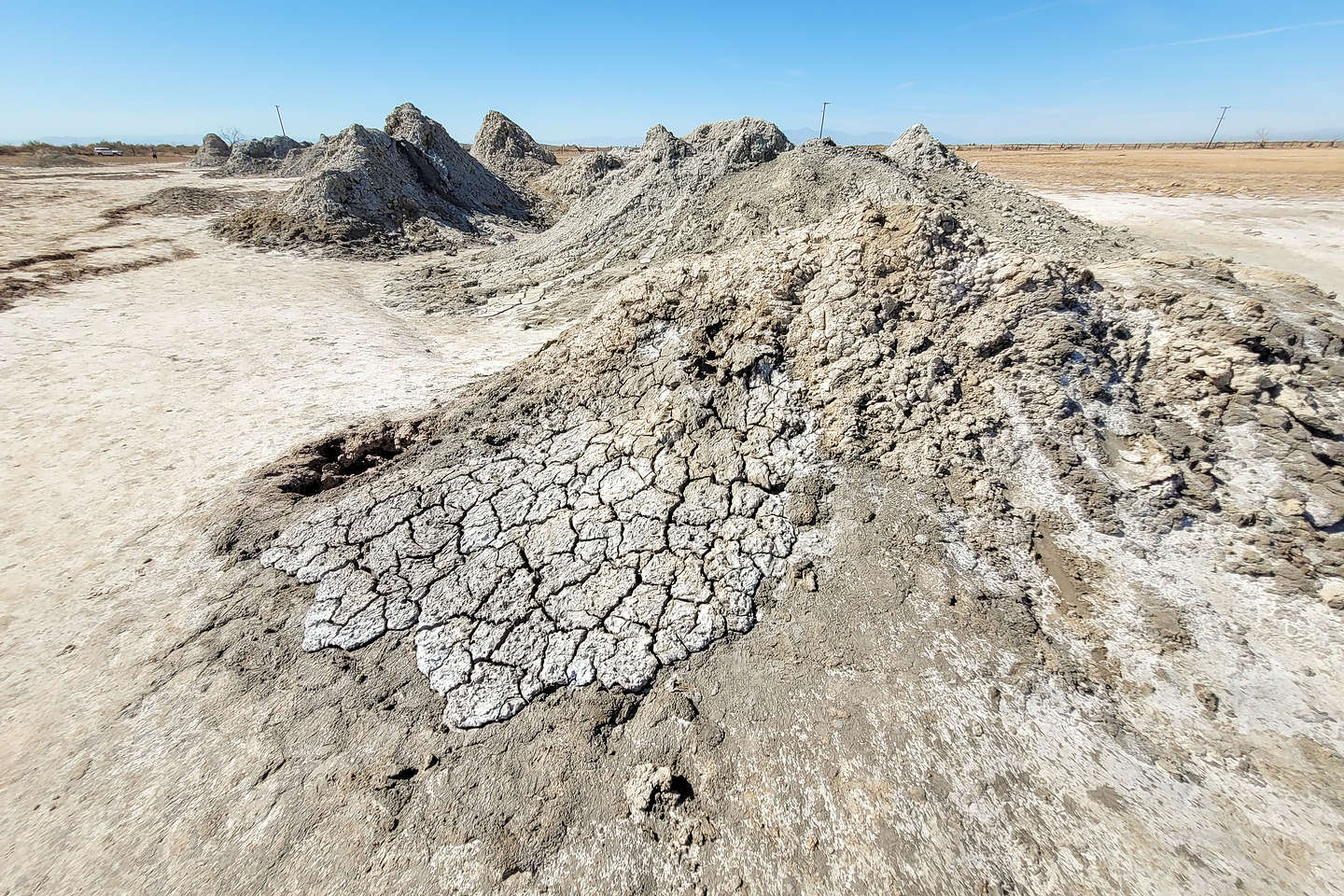 Niland Geyser Field