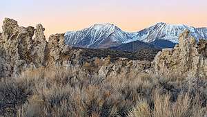 Tufas and Sierra