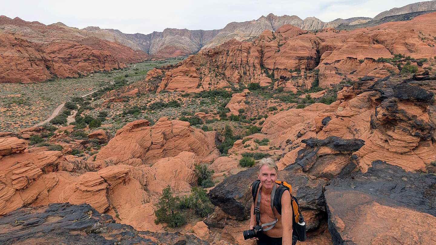 Climbing up to Pinyon Canyon Overlook